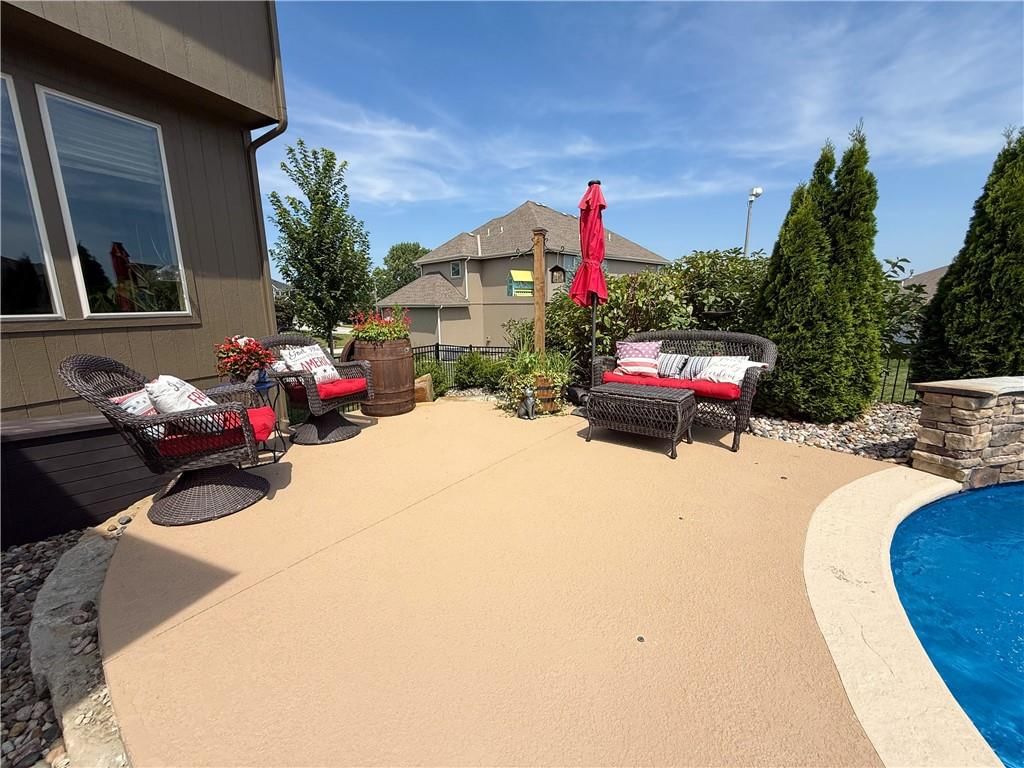 1225 Kingsland Circle — photo 32