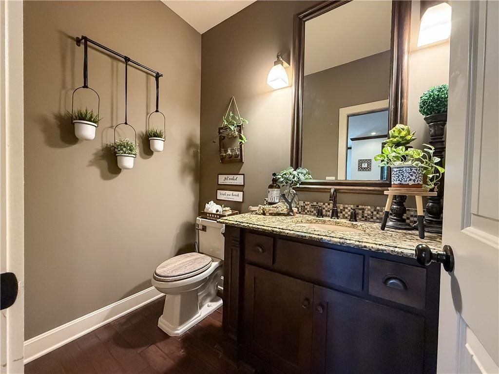 1225 Kingsland Circle — photo 43