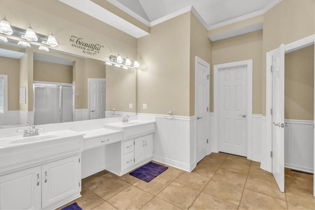 12810 Oakmont Drive — photo 21