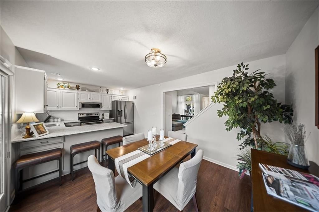 12585 Broadmoor Street — photo 16