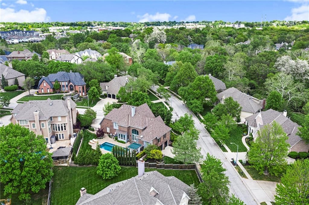 Photo 63 of 71 - 6000 N Cosby Court