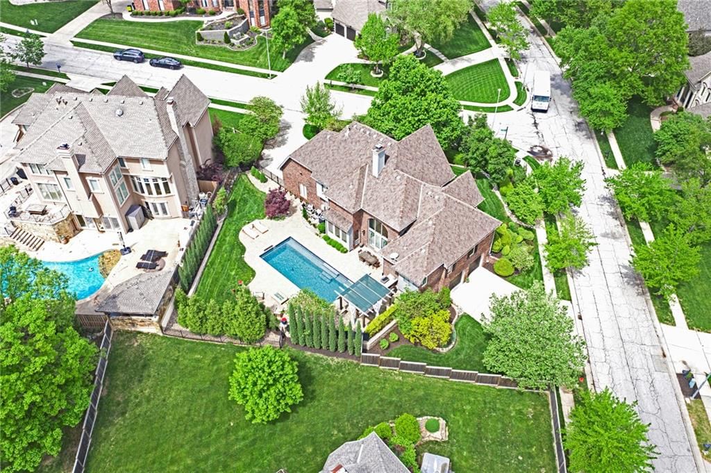 Photo 65 of 71 - 6000 N Cosby Court