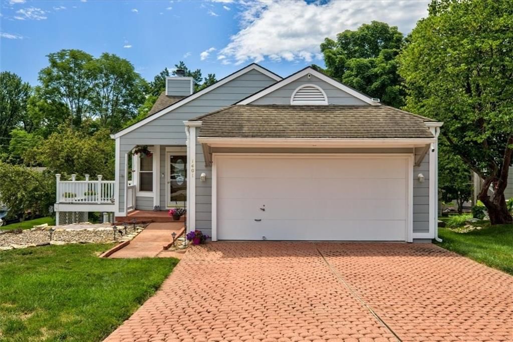 1401 NW Birdseye Court, Blue Springs, MO