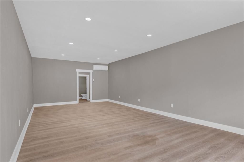 1700 NE Seward Avenue — photo 18