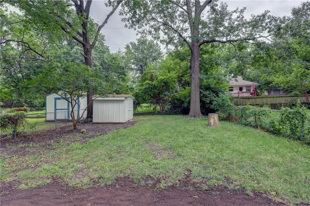 Photo 22 of 22 - 1413 E Ridgeway Drive
