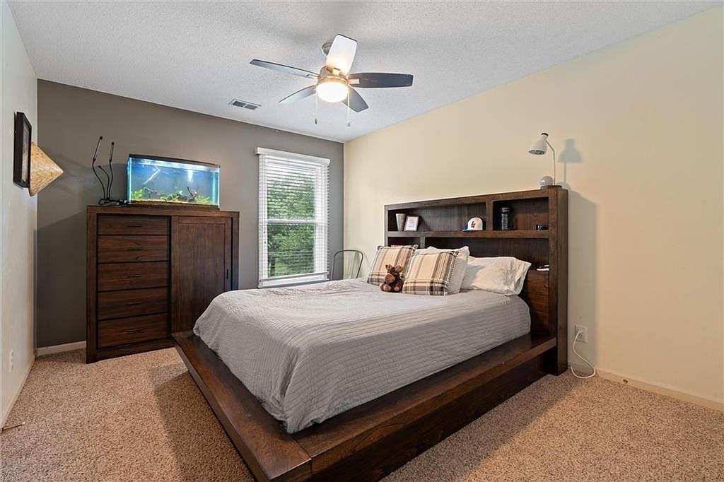 2900 SW 11th Terrace — photo 31