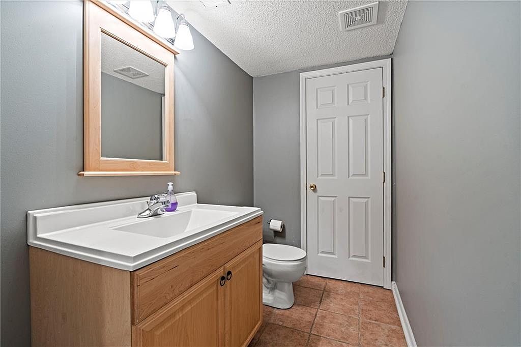 2900 SW 11th Terrace — photo 41