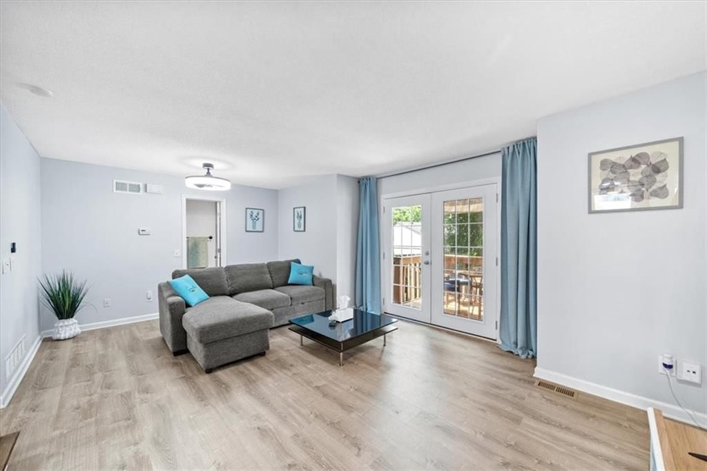 10020 W 86th Street — photo 9