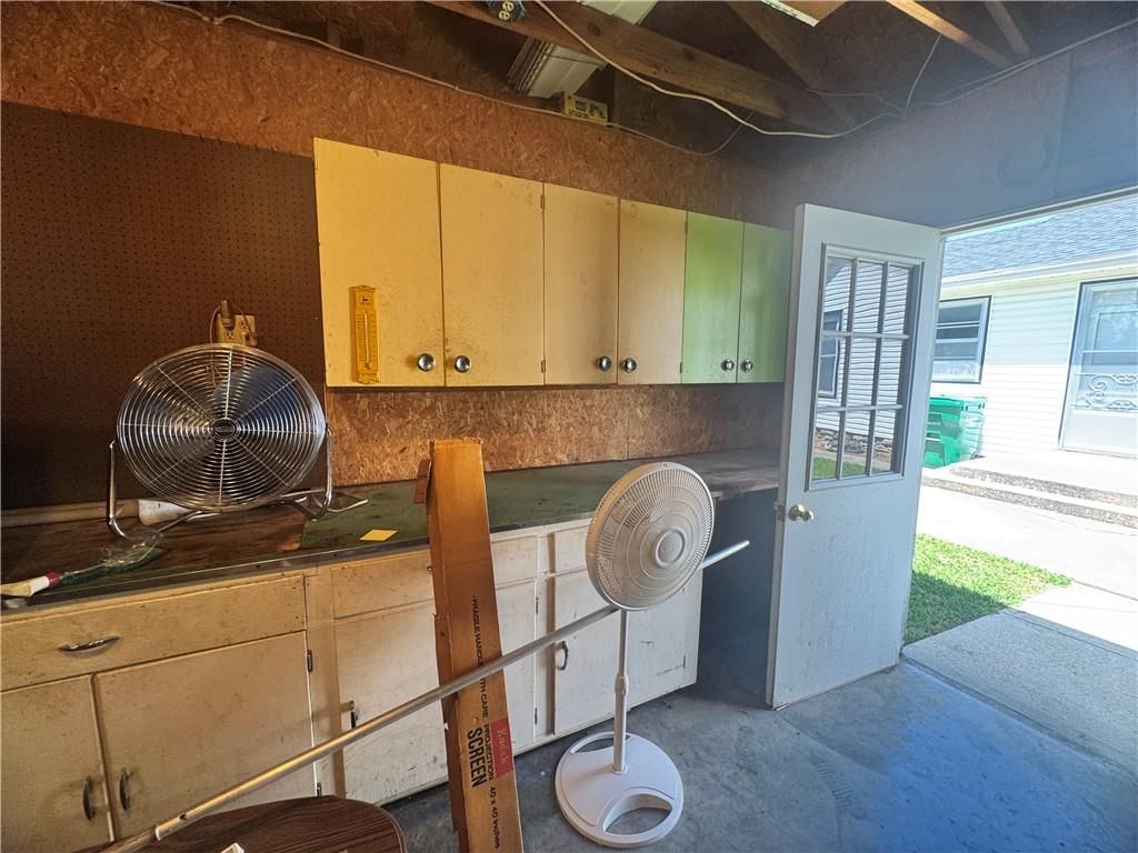 118 N Mulberry Street — photo 17