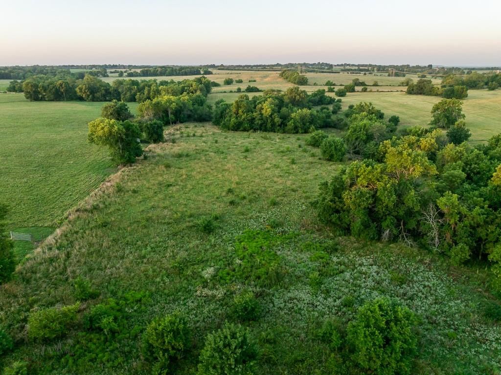 Photo 12 of 59 - 32901 S Jacobson Road