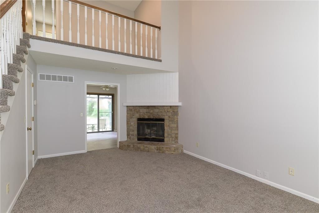 14938 Glenwood Street — photo 6