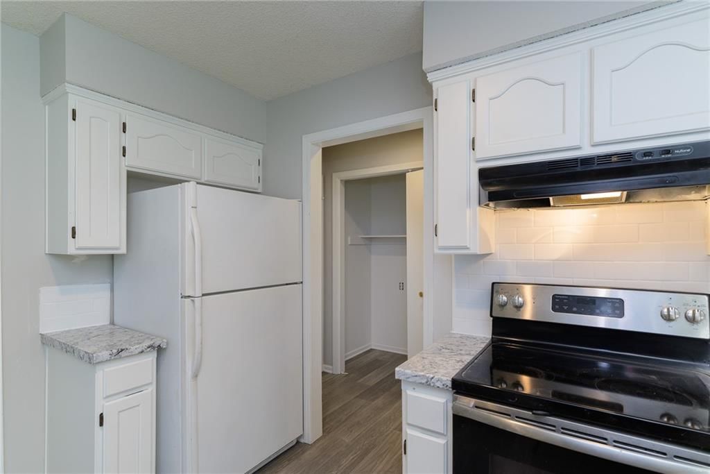 14938 Glenwood Street — photo 15