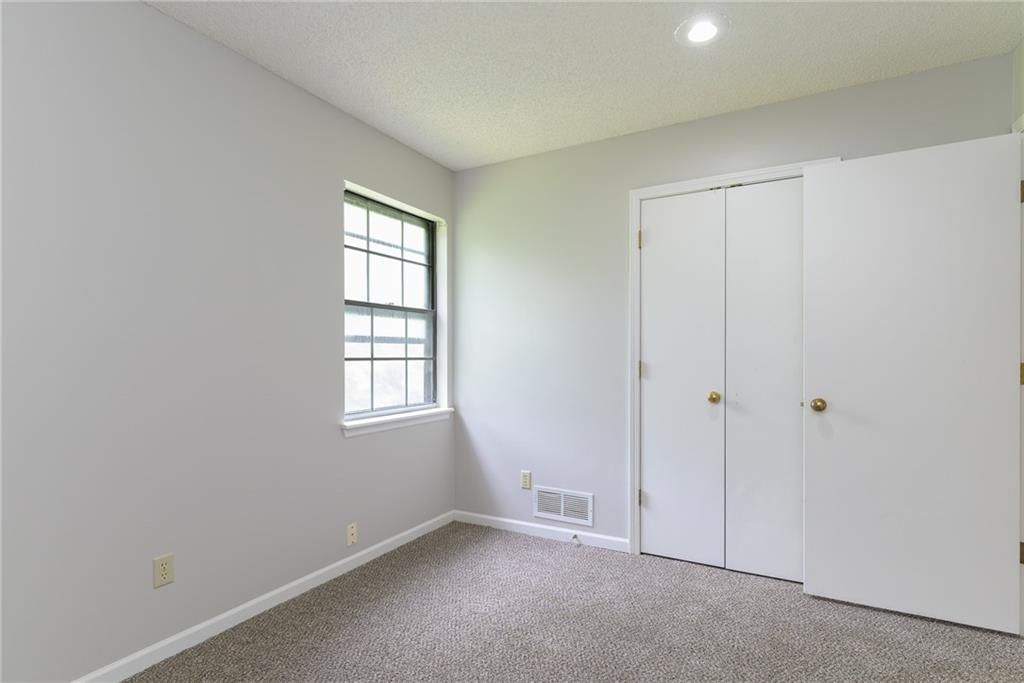 14938 Glenwood Street — photo 31