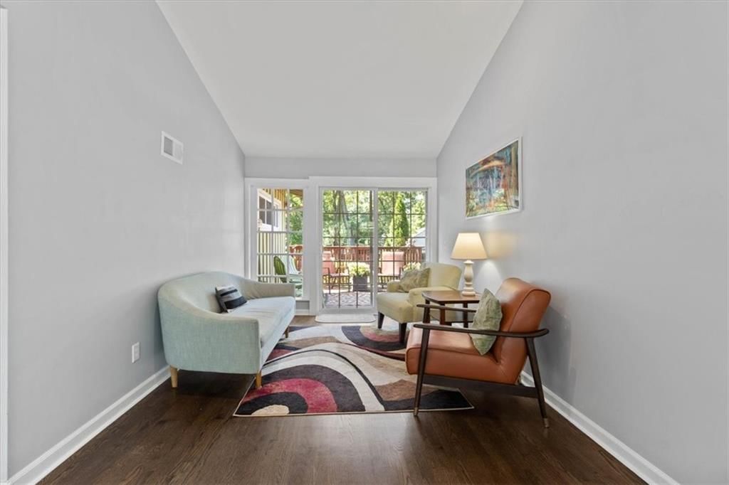 Photo 5 of 26 - 5807 W 75TH Terrace