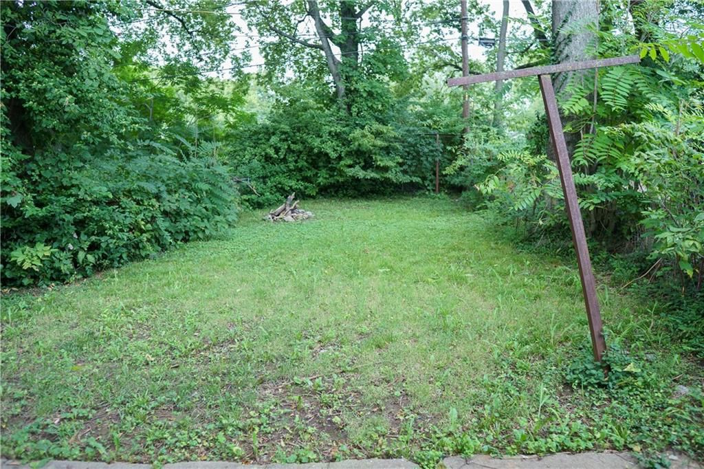 2424 Cypress Avenue — photo 29