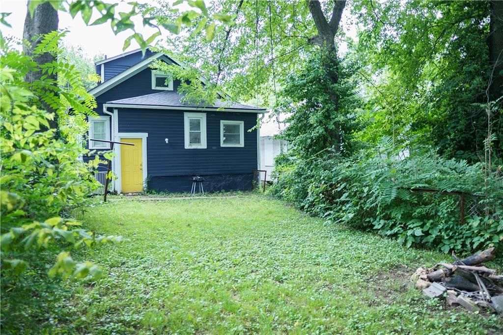 2424 Cypress Avenue — photo 31
