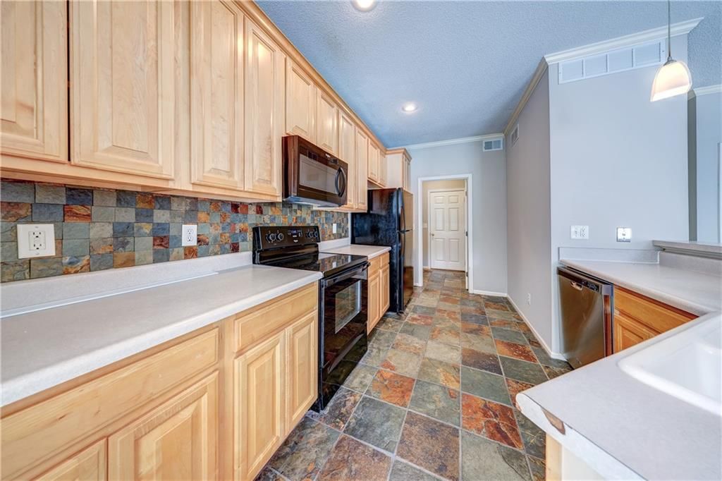 9213 Boehm Drive — photo 6