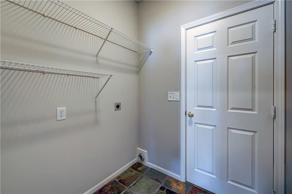 9213 Boehm Drive — photo 9