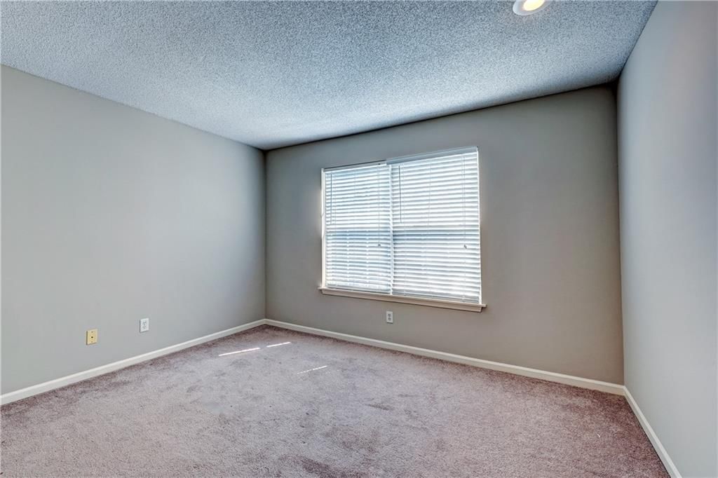 9213 Boehm Drive — photo 11