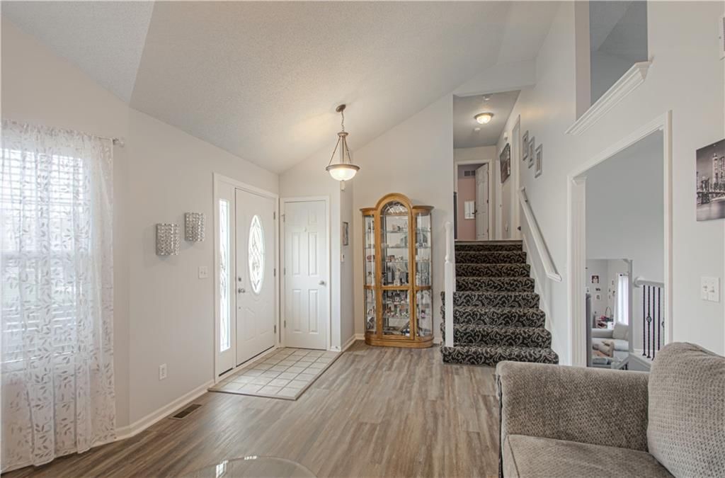 11920 N Tracy Avenue — photo 6