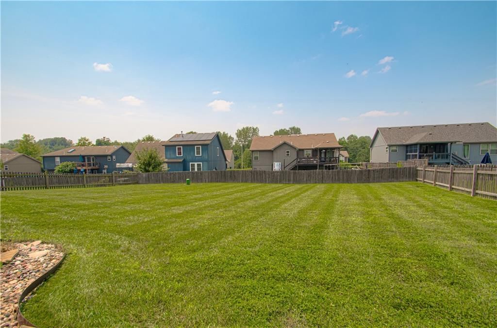11920 N Tracy Avenue — photo 29