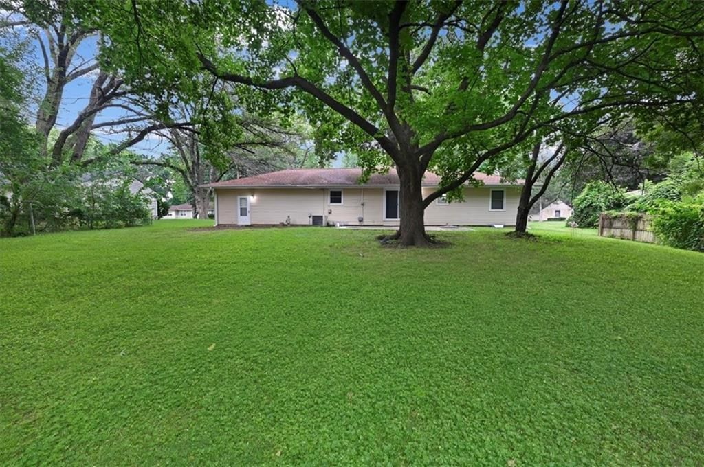 Photo 21 of 23 - 5404 Hedges Avenue