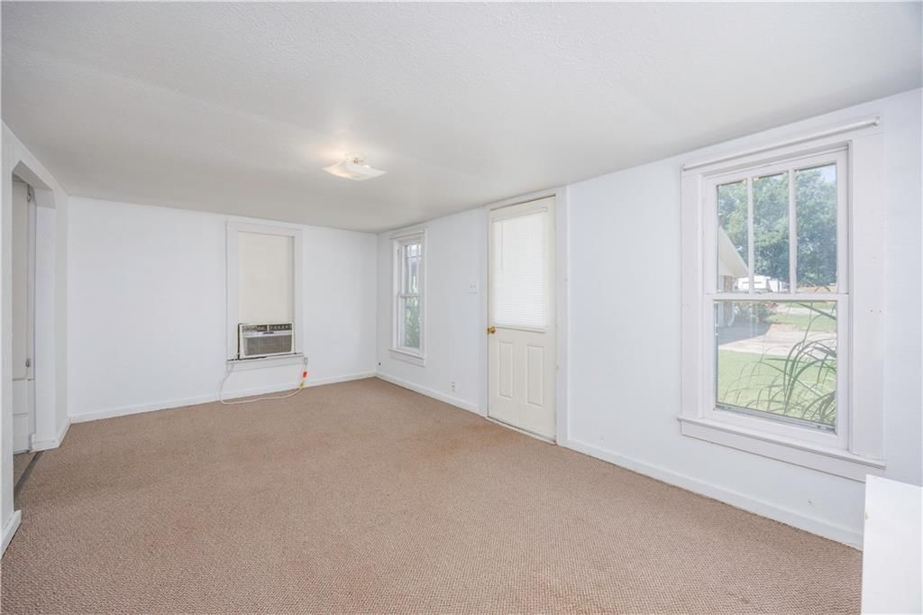 330 N 13th Street — photo 30