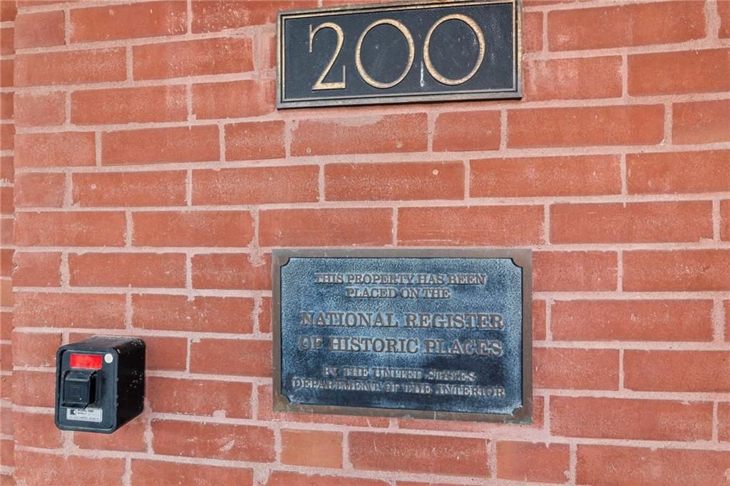200 Main Street — photo 28
