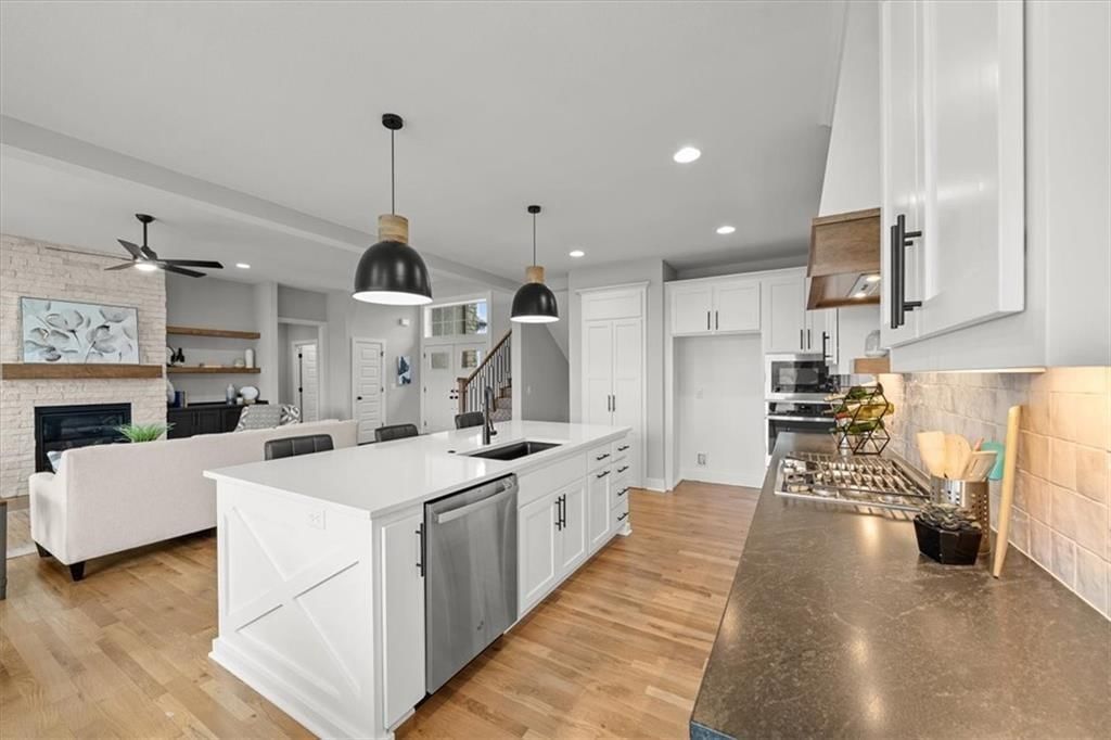 15387 W 161st Terrace — photo 55