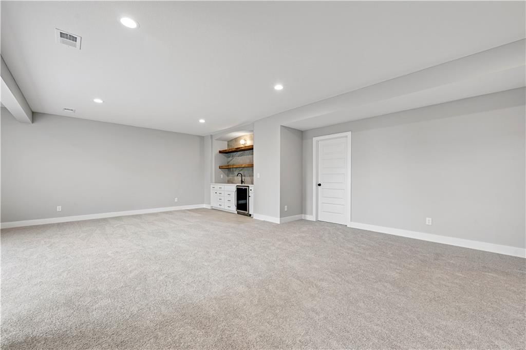15411 W 161st Terrace — photo 33