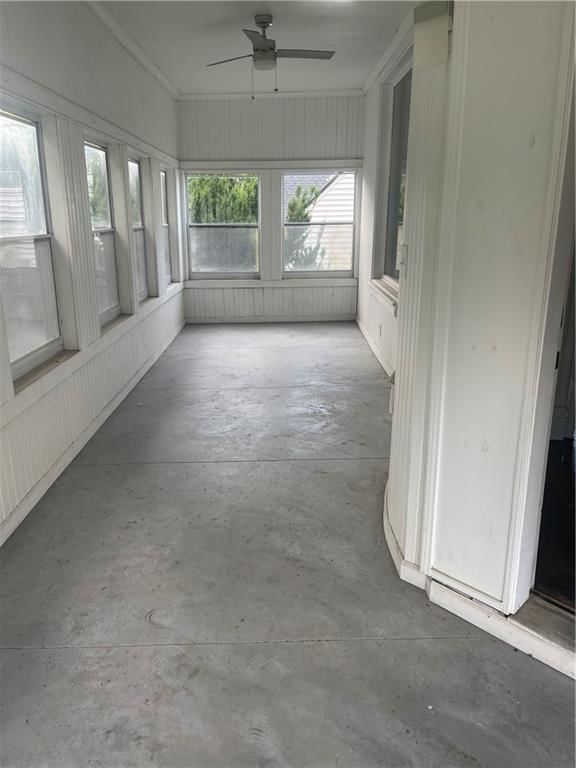 105 S Benton Boulevard — photo 17