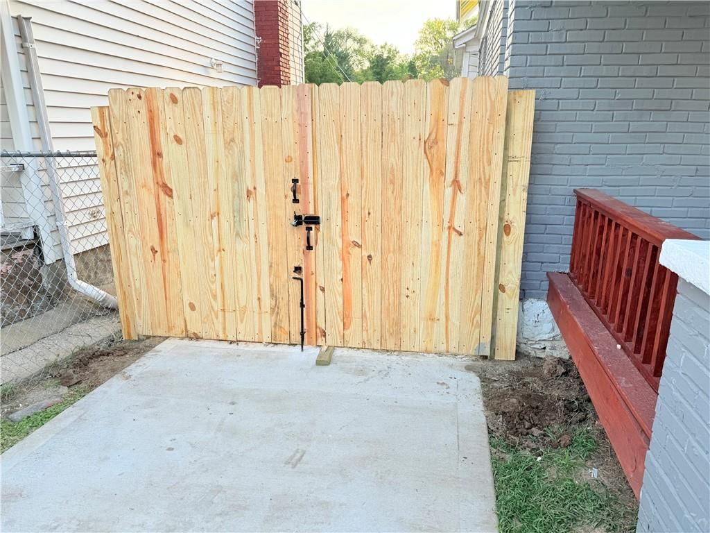 4502 Montgall Avenue — photo 5