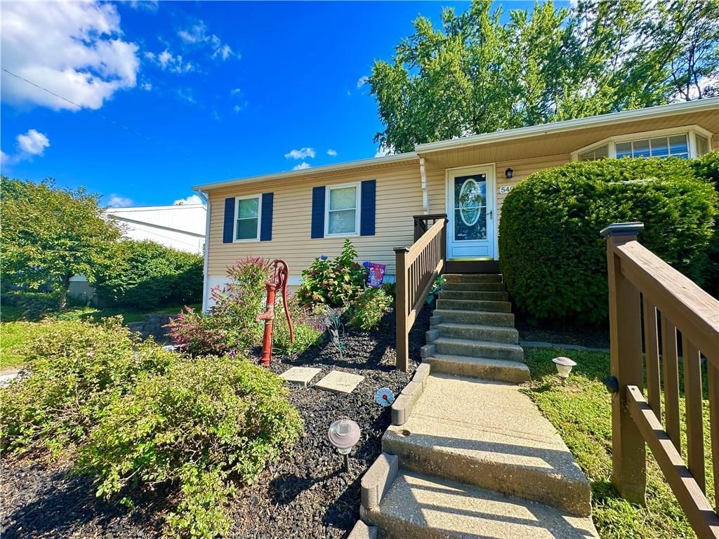 Photo 5 of 43 - 5406 Cypress Avenue