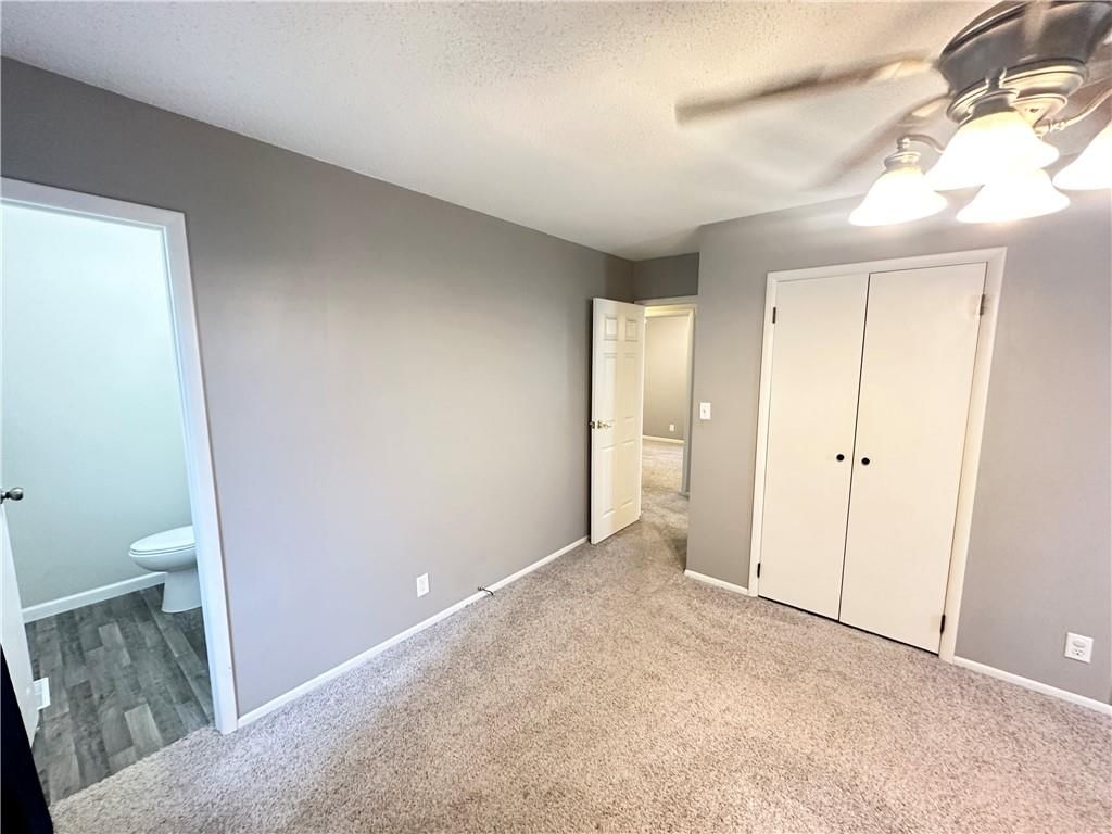Photo 22 of 43 - 5406 Cypress Avenue
