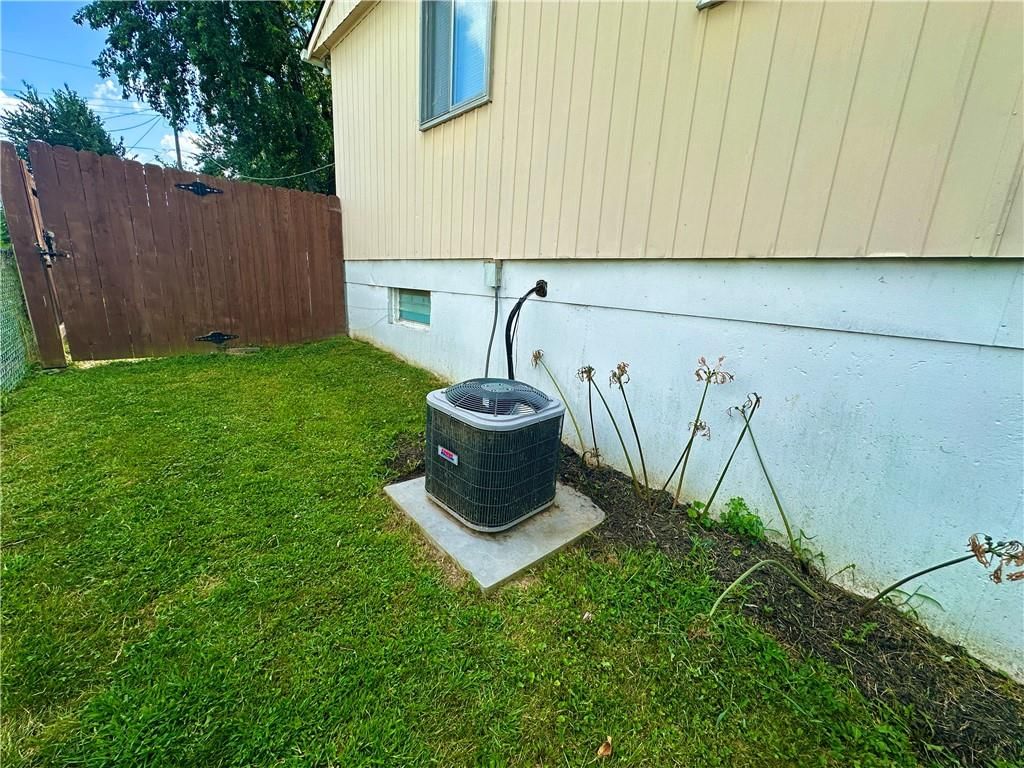 Photo 41 of 43 - 5406 Cypress Avenue