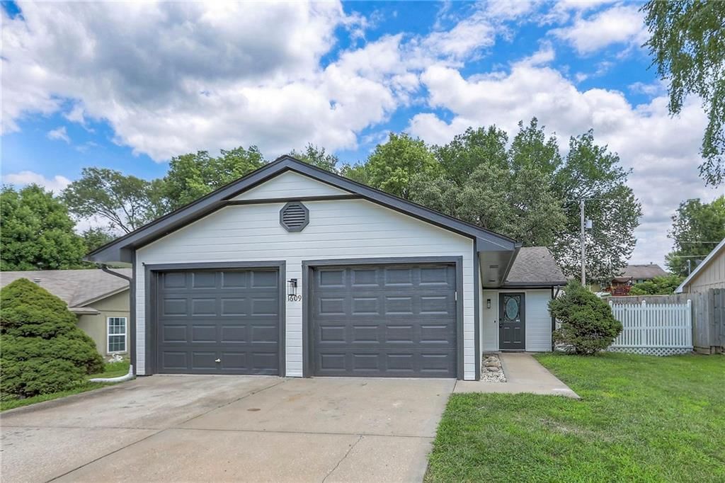 1609 N Lazy Branch Road — photo 13