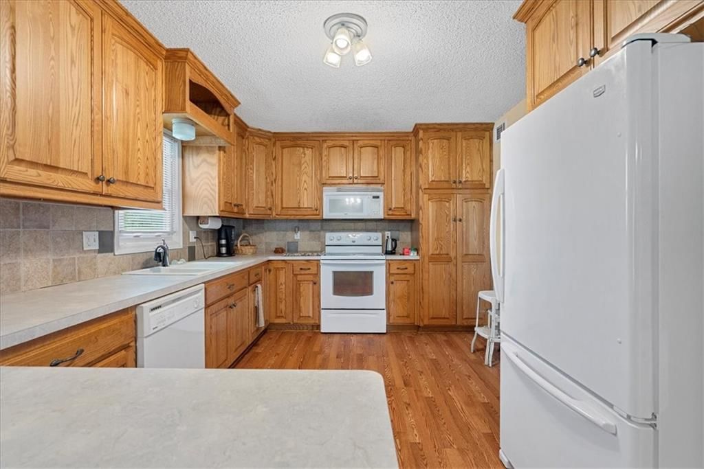 25204 S Blinker Light Road — photo 15