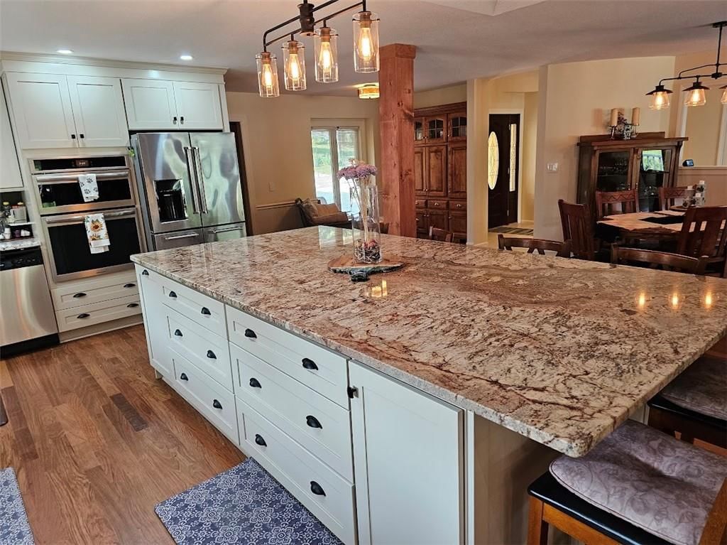 328 N Winnebago Drive — photo 5