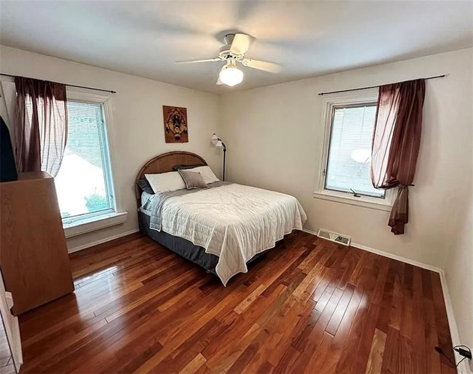 328 N Winnebago Drive — photo 15