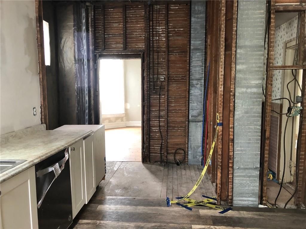524 S Grand Avenue — photo 12