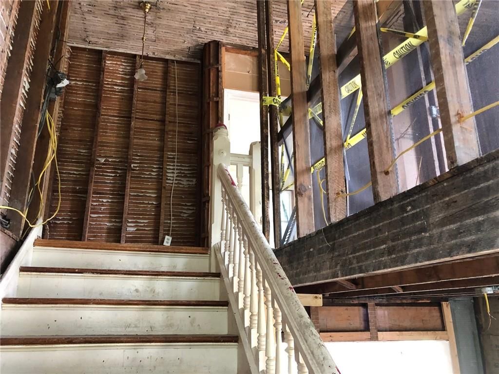 524 S Grand Avenue — photo 16