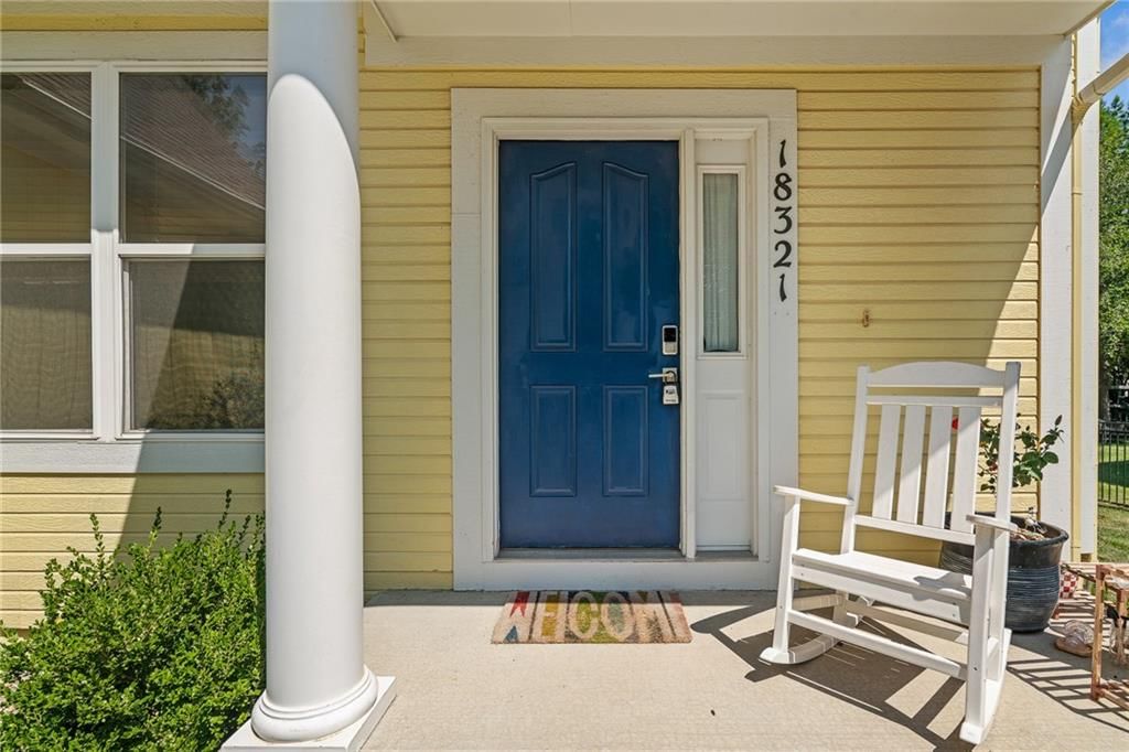 Photo 9 of 44 - 18321 Spruce Street
