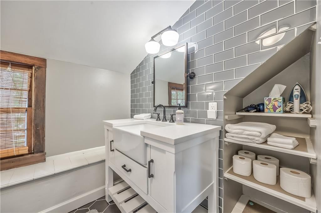 5122 GRAND Avenue — photo 45