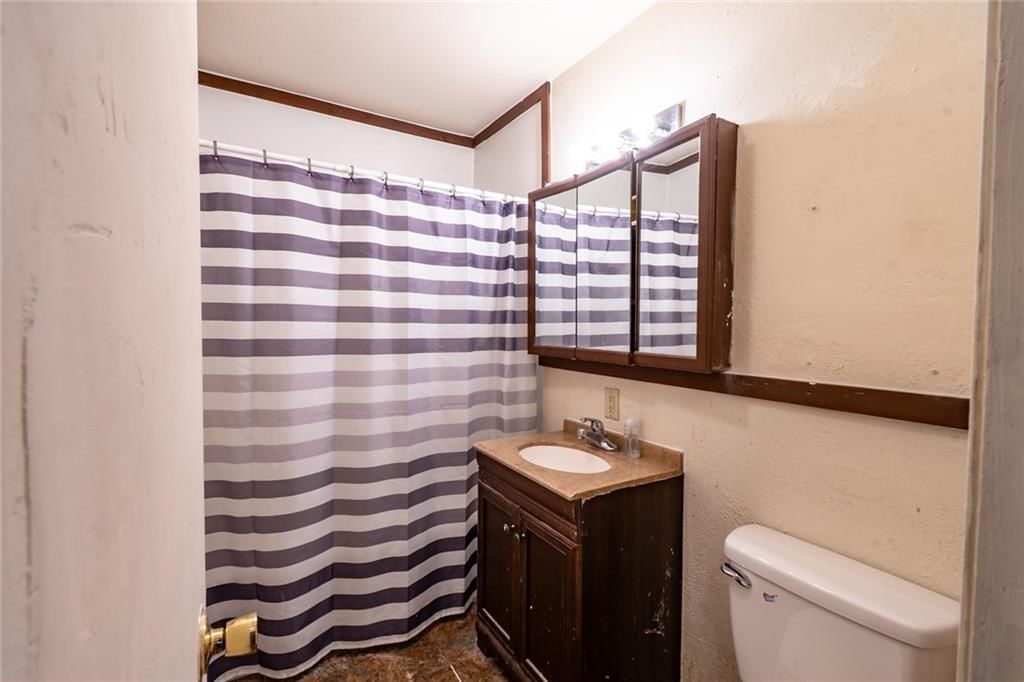 2409 W 1st Street — photo 7