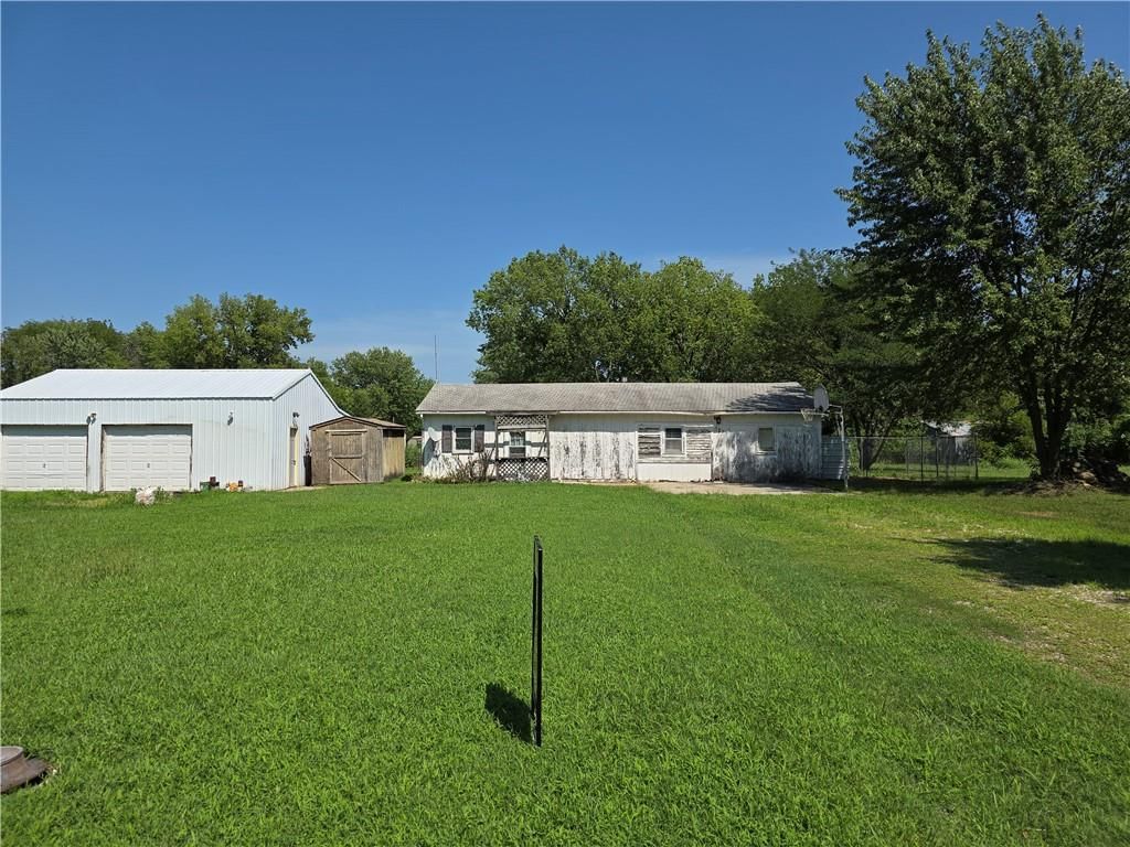 327 N 4th Street — photo 15