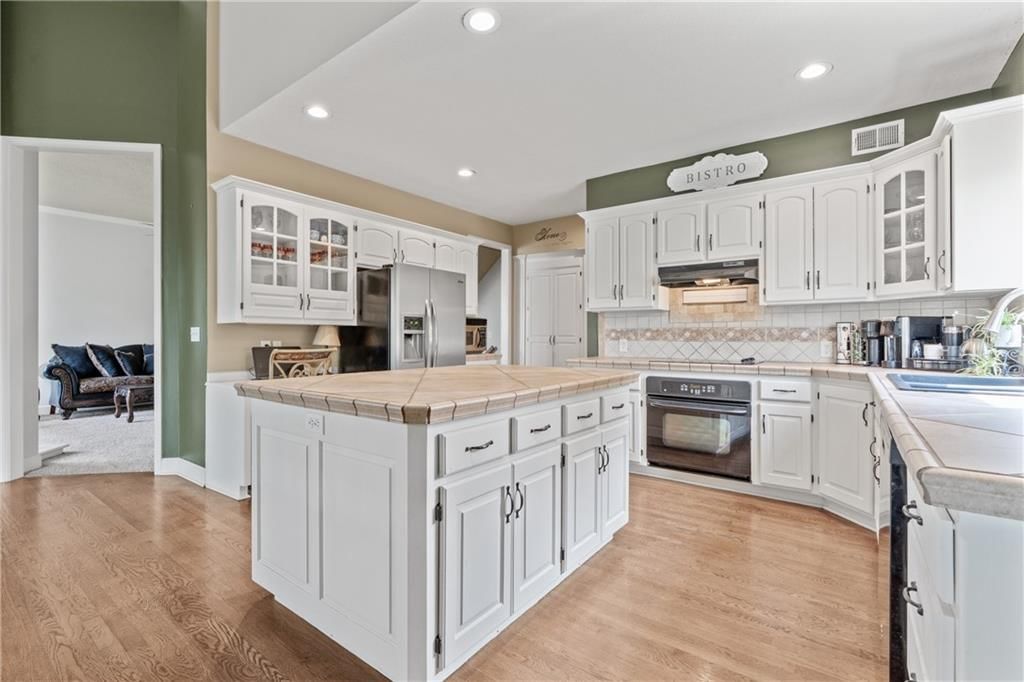 10013 NW Crooked Road — photo 9
