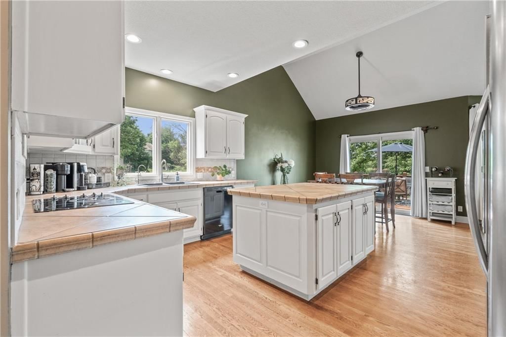 10013 NW Crooked Road — photo 12