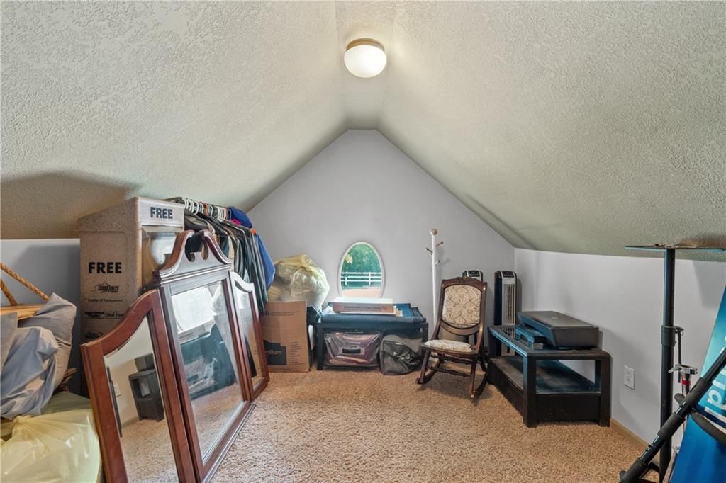 10013 NW Crooked Road — photo 31