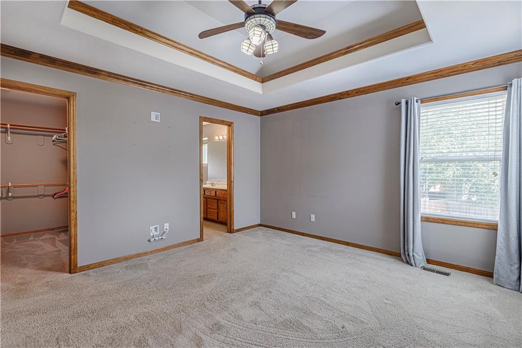 2105 NW Sycamore Lane — photo 11