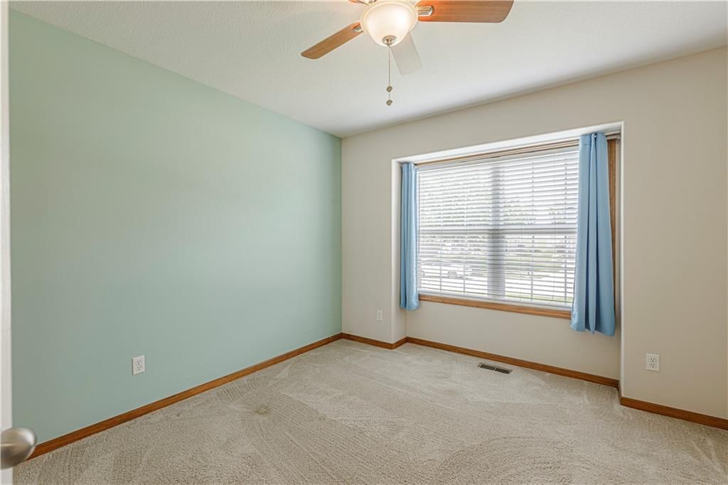 2105 NW Sycamore Lane — photo 16